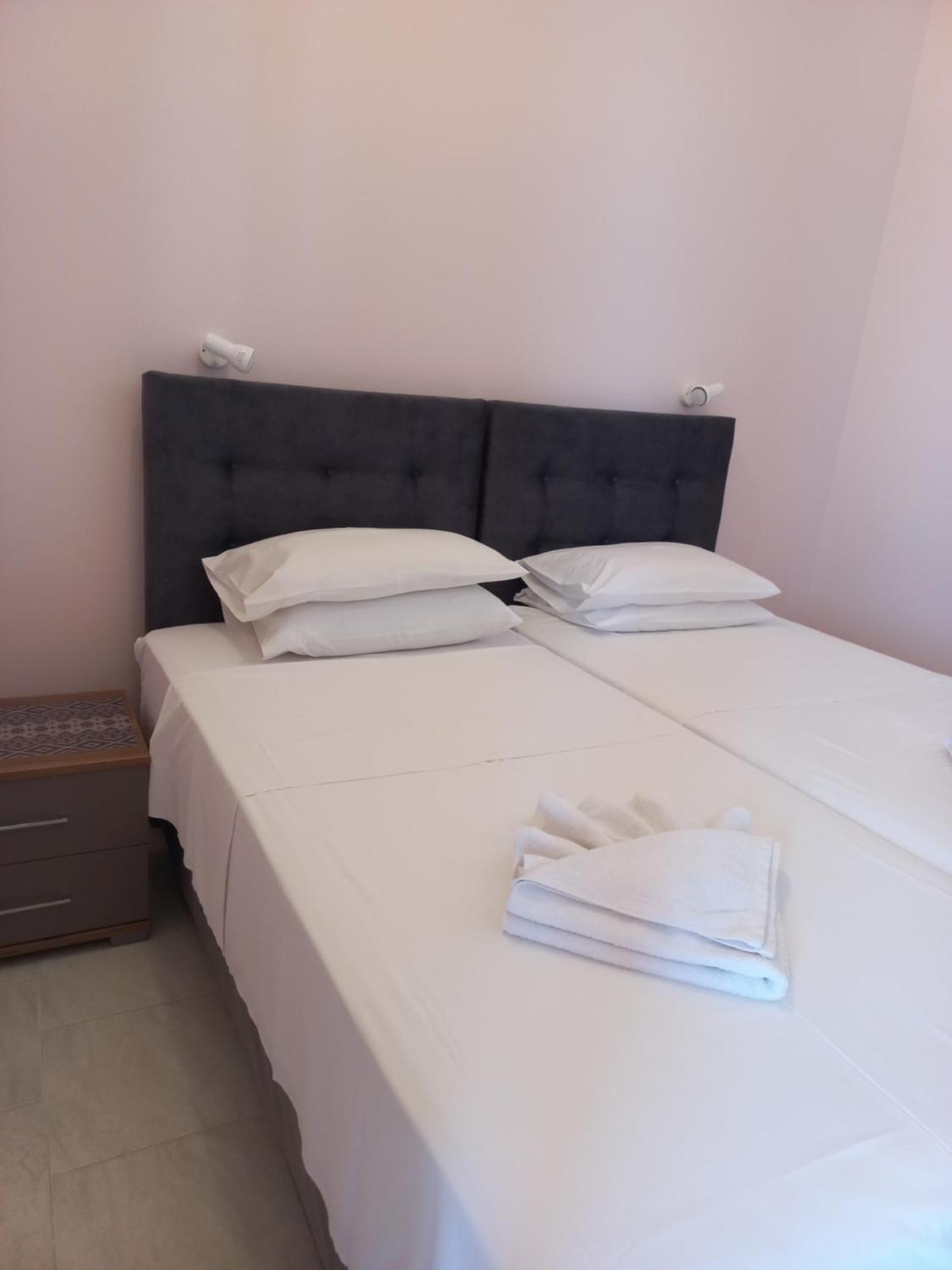 Hotel Porto-Fino Arillas  Zewnętrze zdjęcie