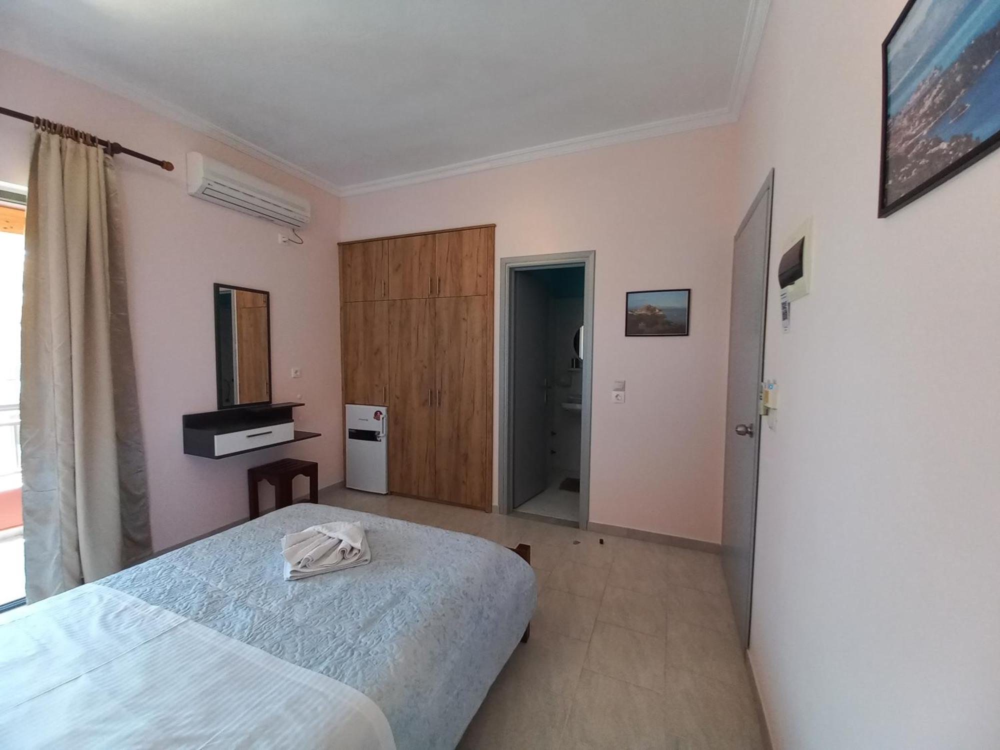 Hotel Porto-Fino Arillas  Zewnętrze zdjęcie